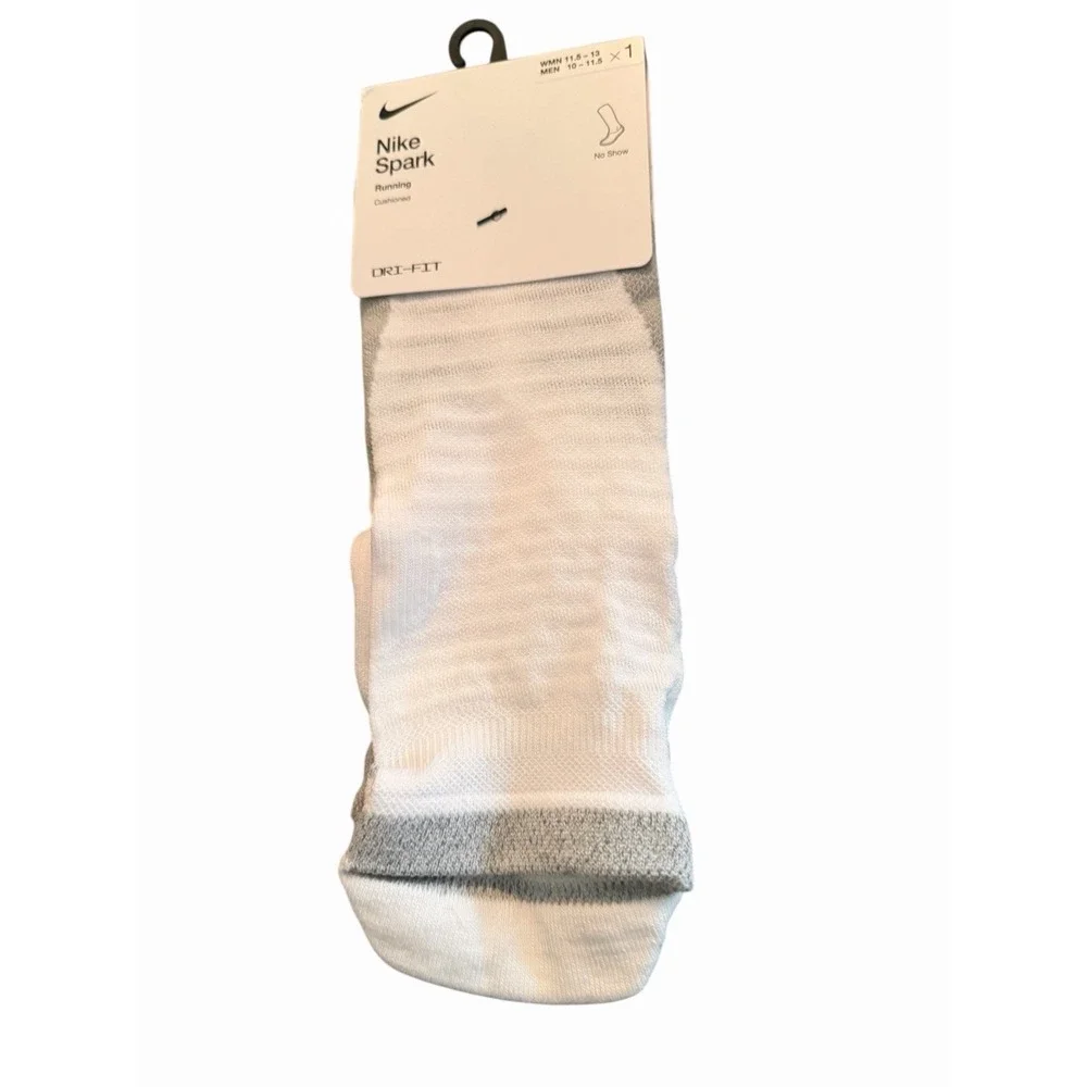 Nike Spark No‎ Show Running Socks Dri-Fit Cushioned White Gray Men 10-11.5 NWT